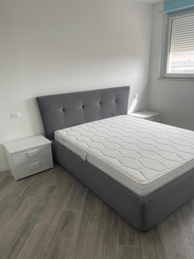 Appartamento In Villa Gioiosa Градо Екстериор снимка